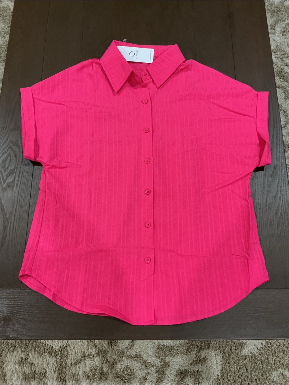 Attraco Button-Down Shirt in Hot Pink